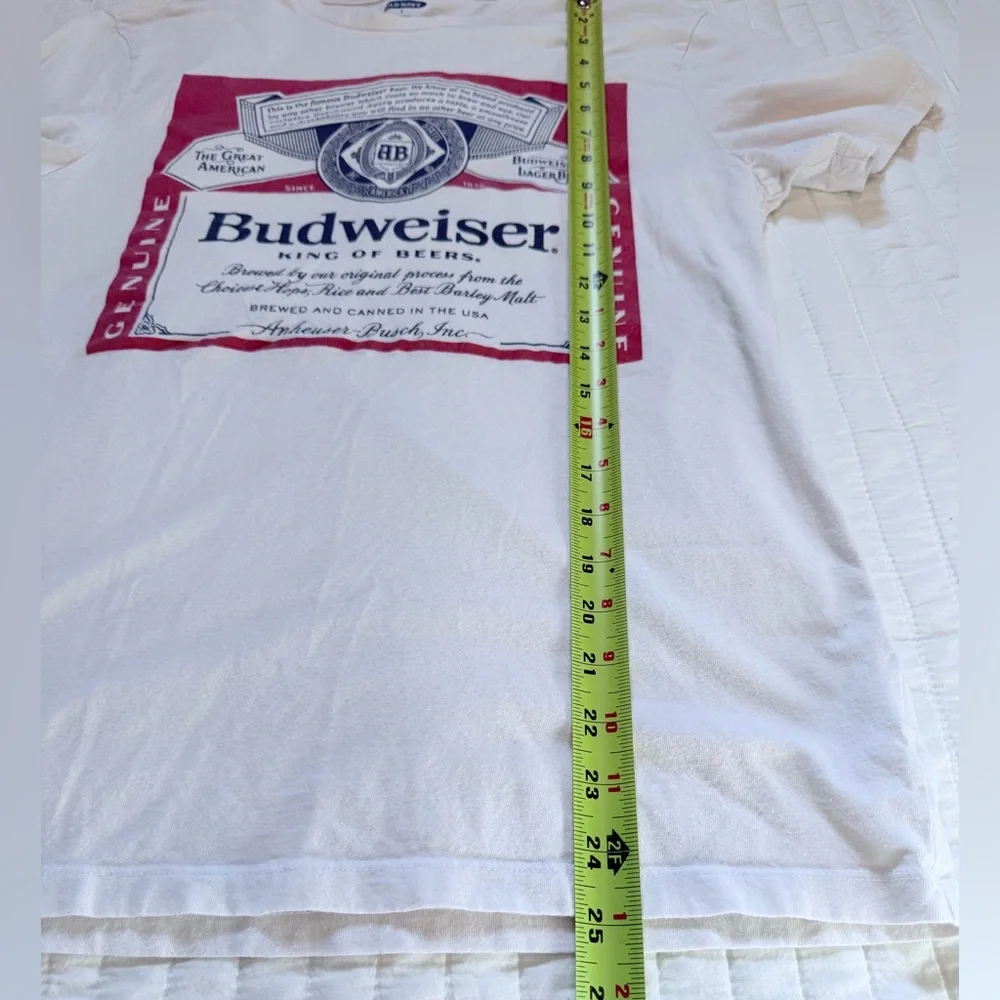 Old Navy Budweiser Graphic Tee Size Small - Picture 4 of 5